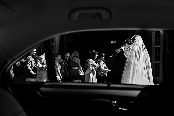 Emotions at first look