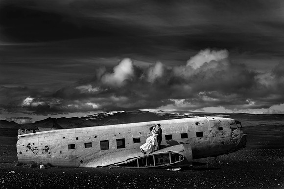 Destination Wedding Photographers Iceland
