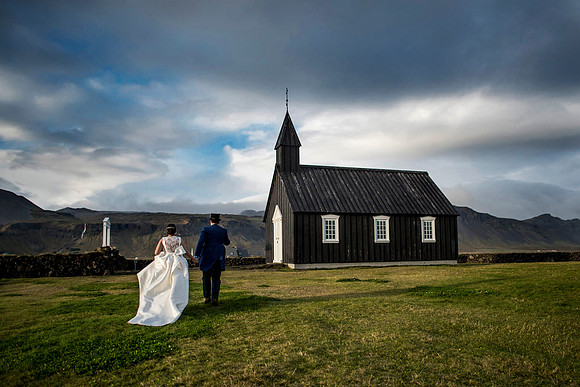 Seljalansfoss wedding Photography Iceland