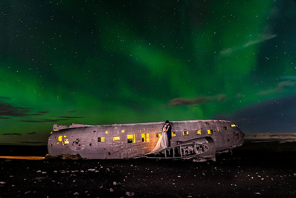 Northern Lights Wedding Photography Plane Crash Night Iceland